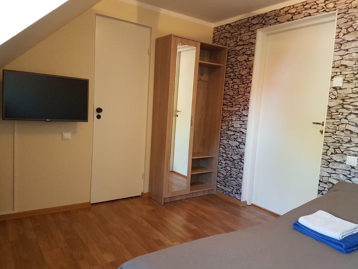 Maerjamaa Hostel Ngoại thất bức ảnh