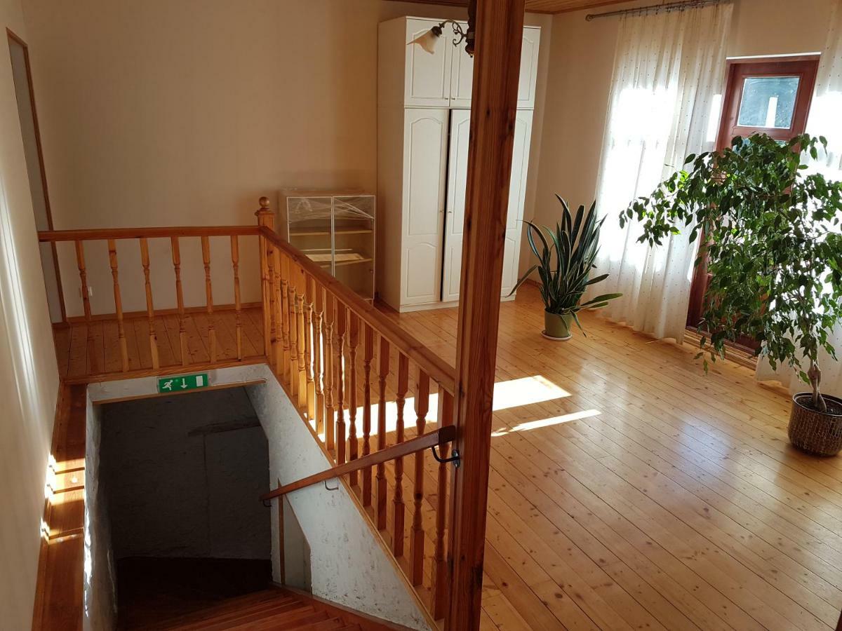 Maerjamaa Hostel Ngoại thất bức ảnh