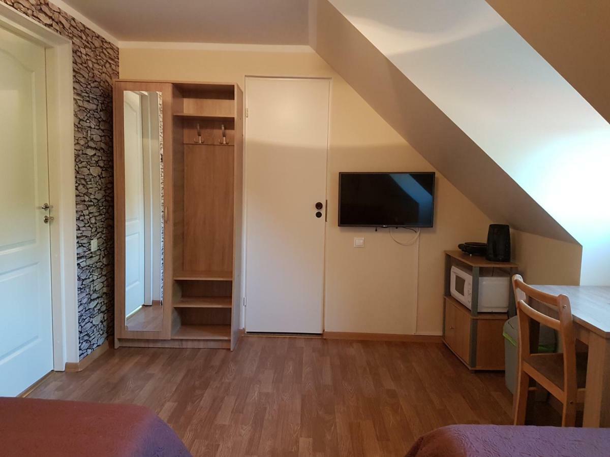 Maerjamaa Hostel Ngoại thất bức ảnh